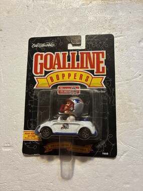 1996 Ertl Collectibles Goalline Boppers New England Patriots Volkswagen Beetle D
